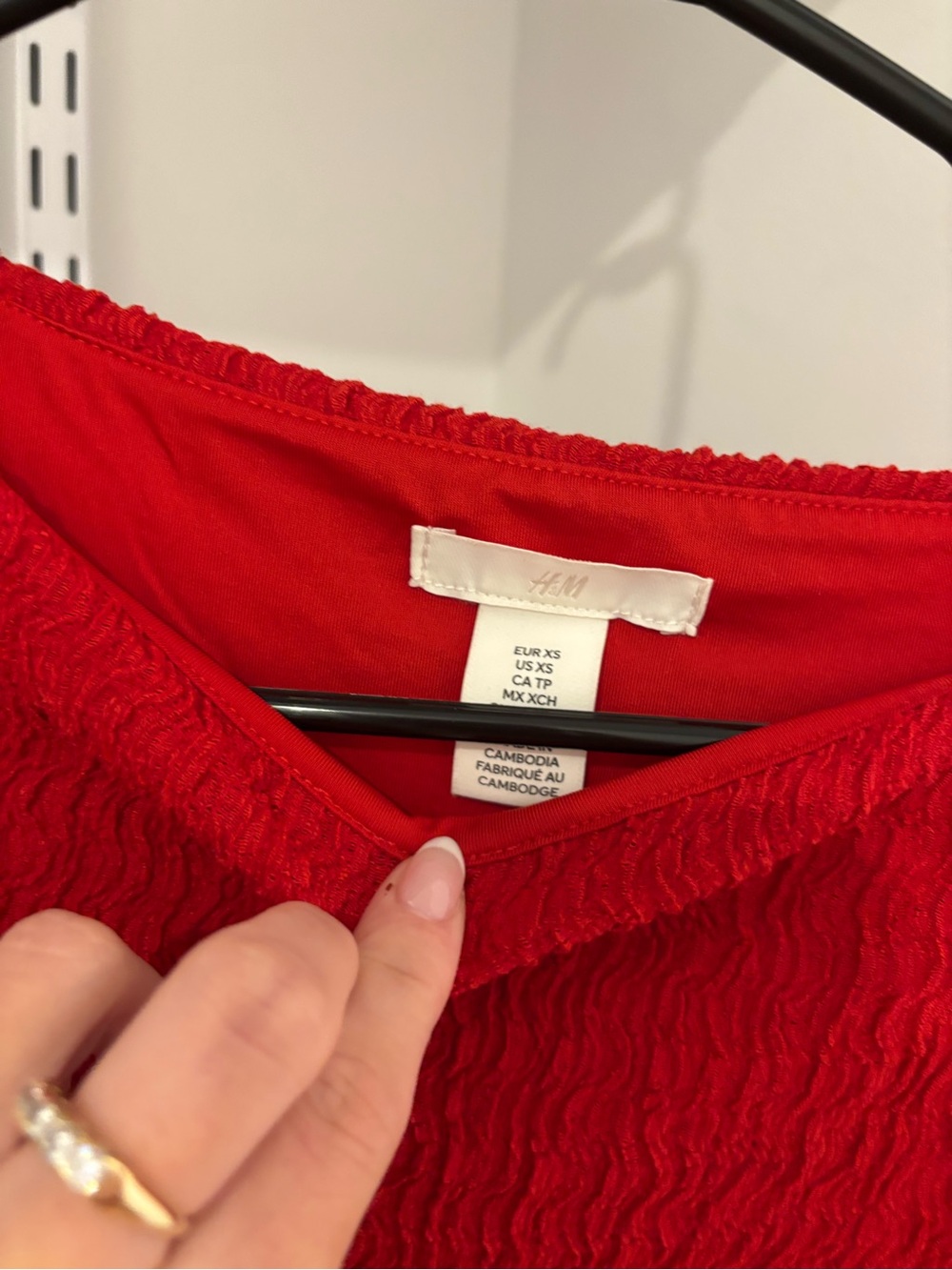 H&M Red Ruched Midi Dress - Picture 2 of 2